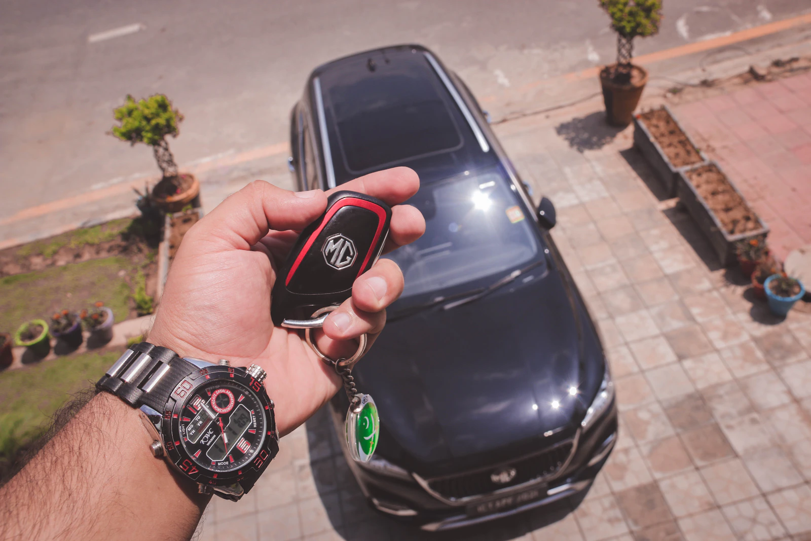 Vehicle ownership check online before buying a used vehicle